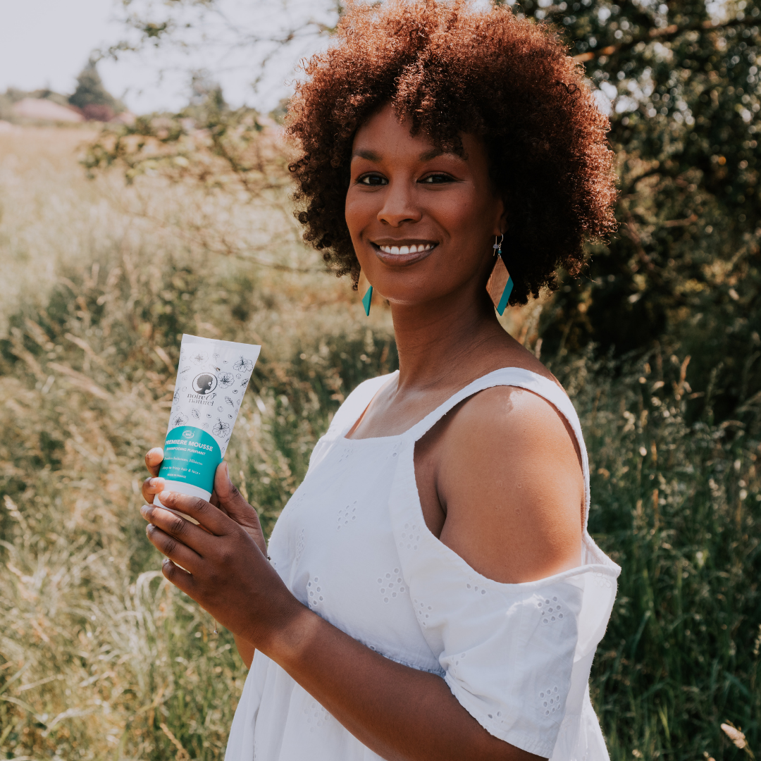 PREMIÈRE MOUSSE — Shampooing purifiant Bio aux poudres indiennes et hibiscus - cheveux crépus, bouclés